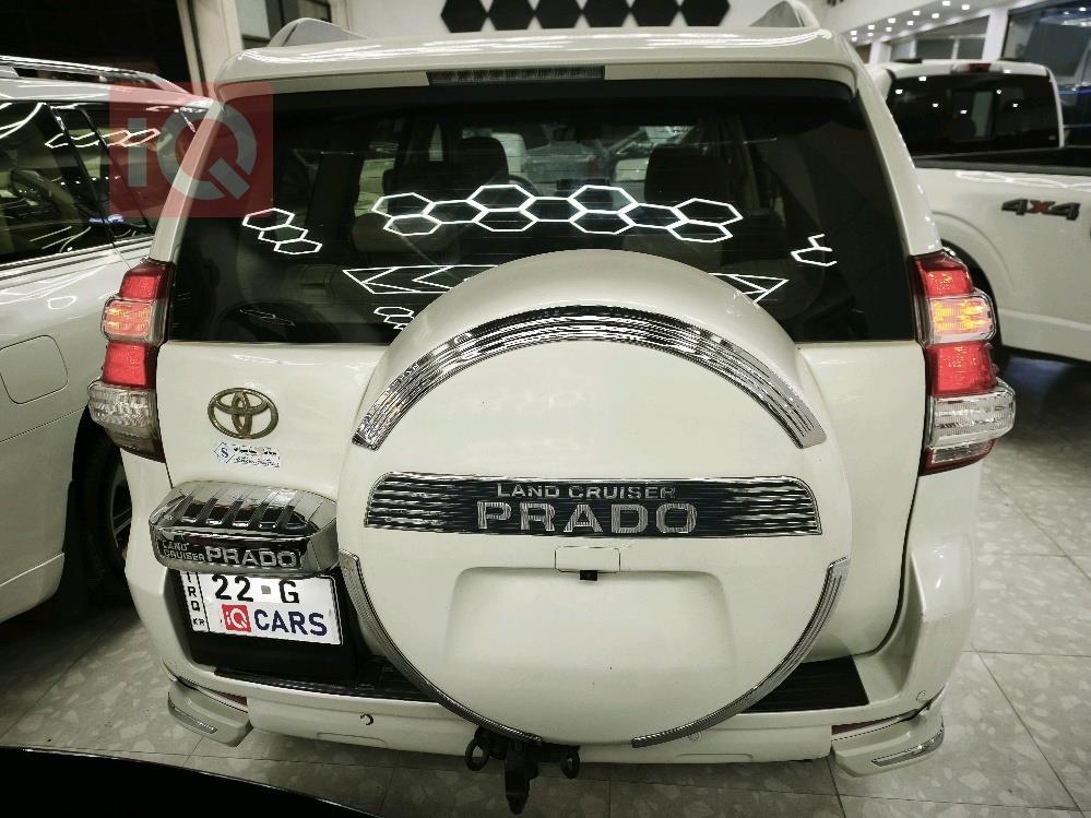 تۆیۆتا لاندكروزر پرادۆ